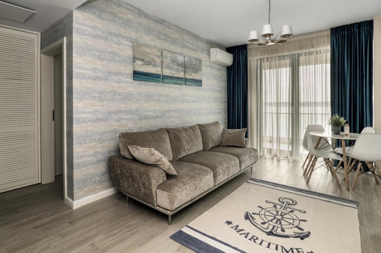 Riva Lake Boutique Mamaia Eksteriør billede
